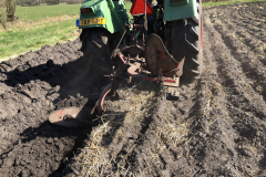 Ploegen met een kleine 2-scharige ploeg 